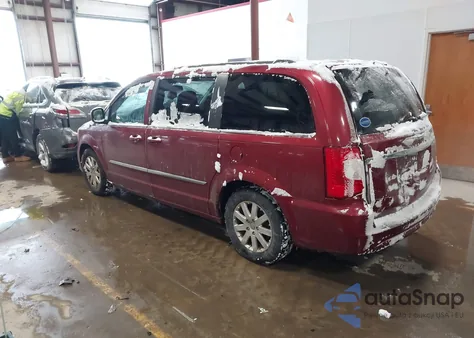 2012 Chrysler Town & Country Touring z USA, uszkodzony, nr VIN 2C4RC1BG4CR361420